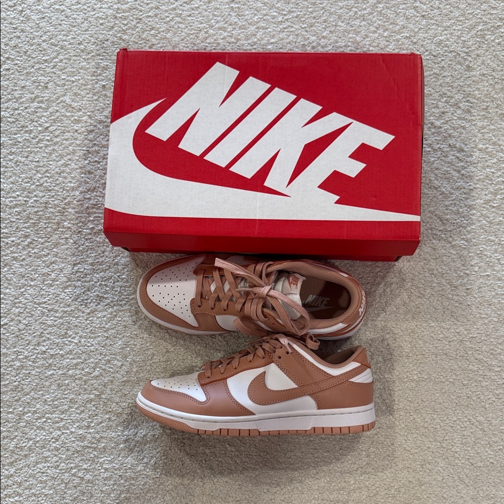 Women’s Nike White/Rose Dunk Low Sneakers